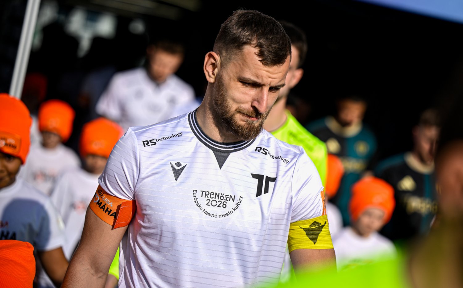Klub | Kri�an ost�va pod ��kov�m hradom 