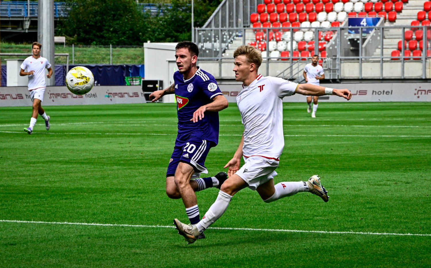 B-t�m | O v�azstvo proti Kom�rnu sme pri�li v nadstavenom �ase