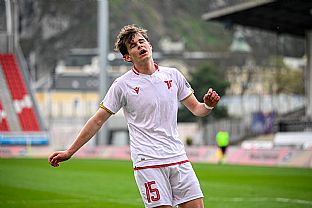  autor: Martin Kramsk�